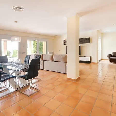 Villa Casa Wohra A 2.7km De La Playa